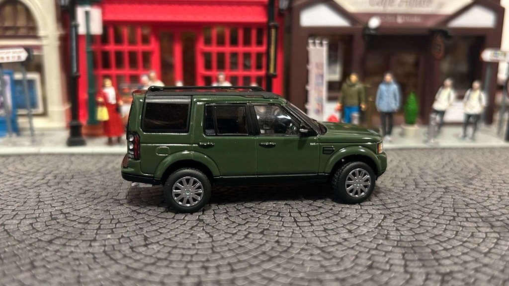 Shadow Pro Land Rover Discovery 4