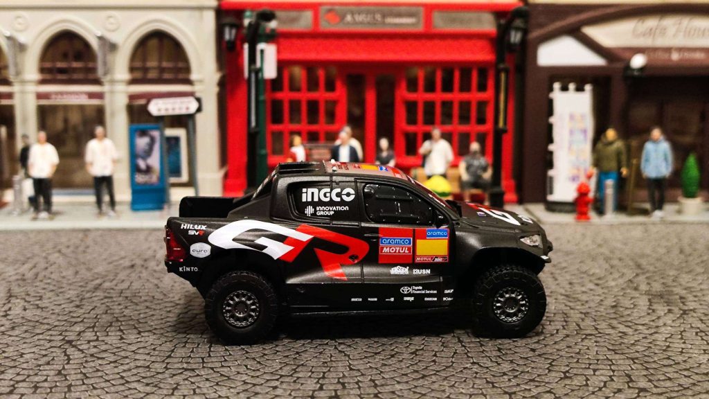 Toyota GR DKR Hilux EVO T1U