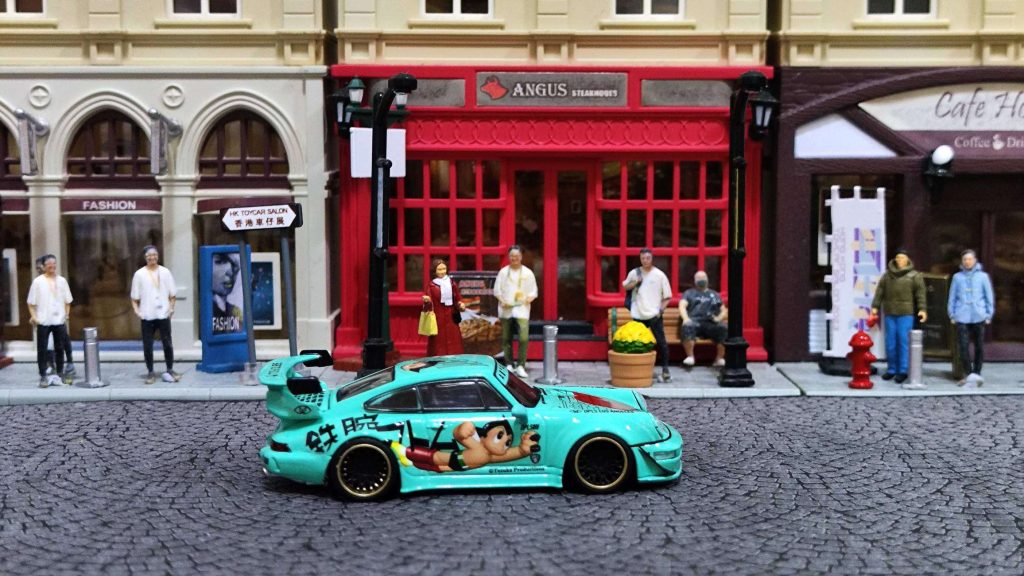 ComplexCon - DPLS x TOYQUBE RWB ASTROBOY