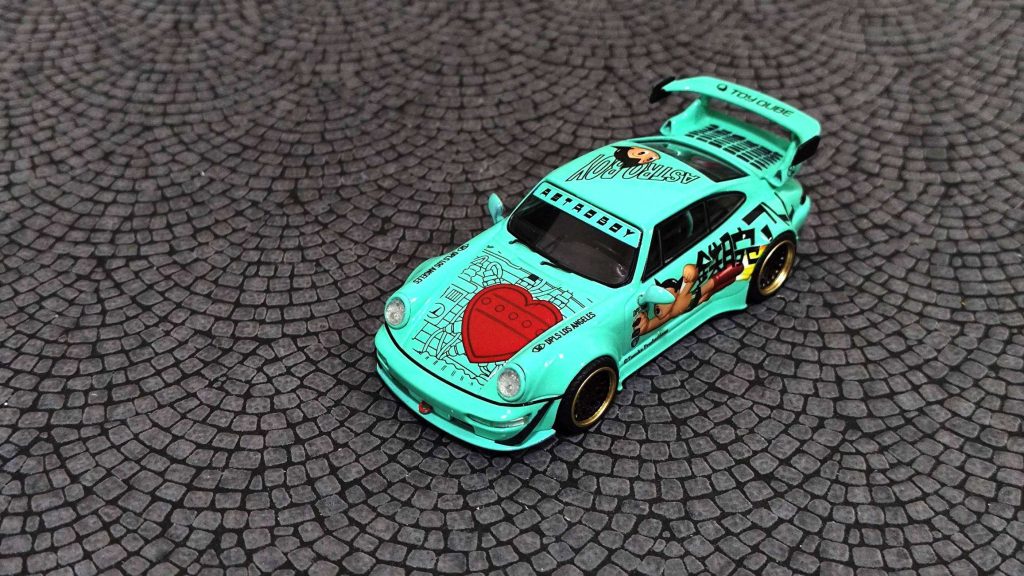 ComplexCon - DPLS x TOYQUBE RWB ASTROBOY