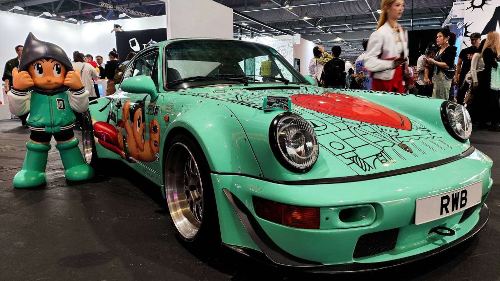ComplexCon - DPLS x TOYQUBE RWB ASTROBOY