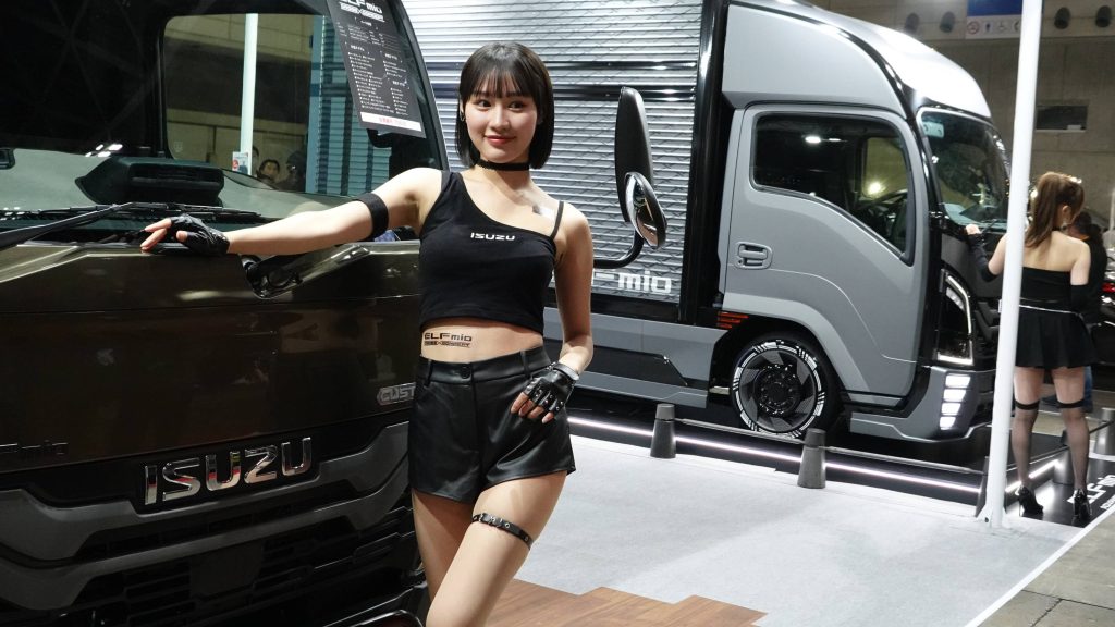 TAS25_Show Girl 2 (11)