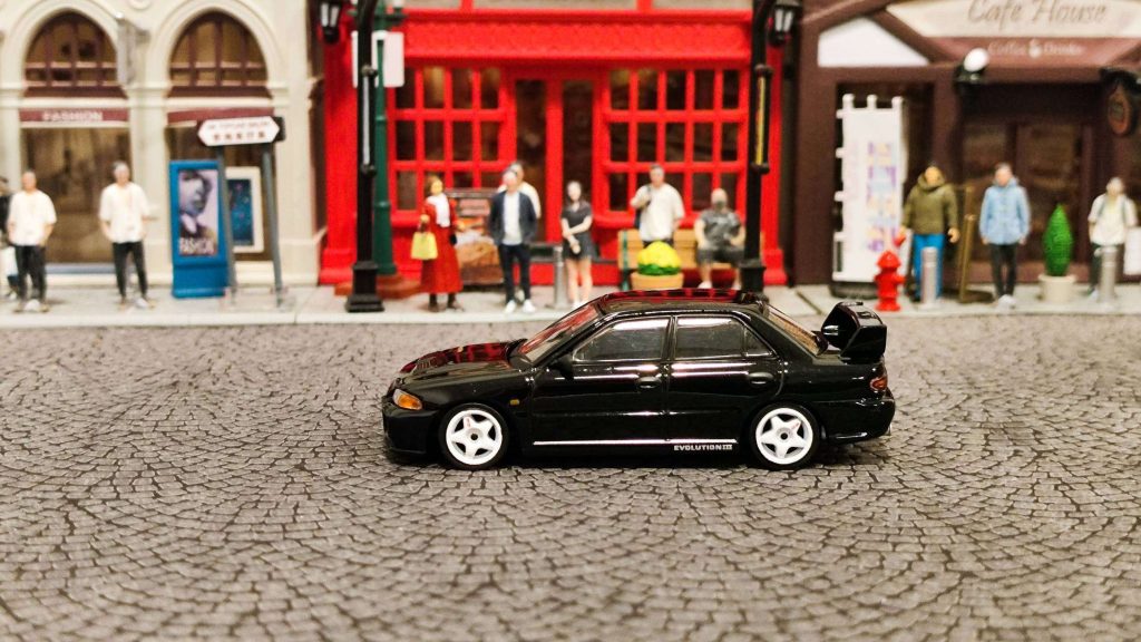 Tarmac Works Mitsubishi Lancer GSR Evolution III