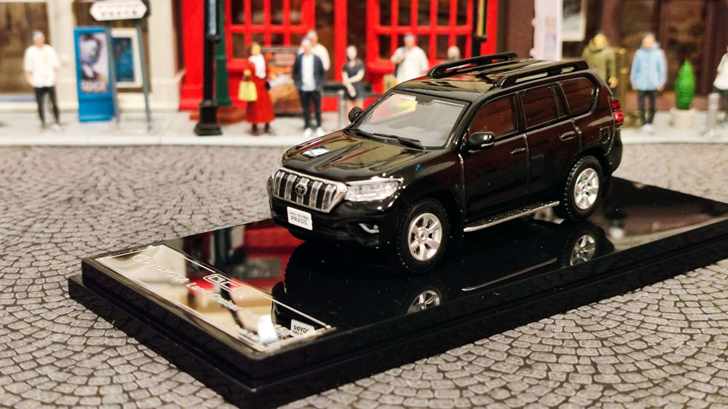 GCD Toyota Land Cruiser Prado 150