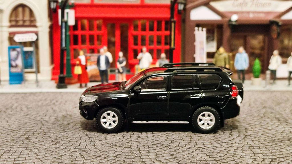 GCD Toyota Land Cruiser Prado 150