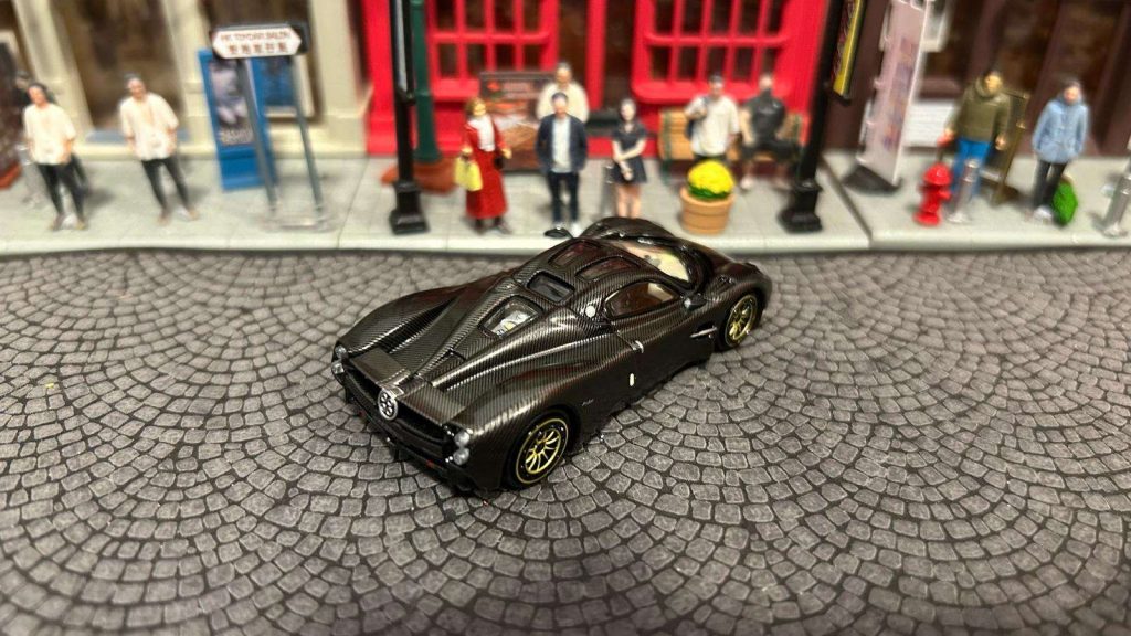 Tarmac Works Pagani Utopia Black Carbon Fiber