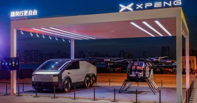 全球首款分體式飛行汽車——陸地航母，已在香港展出。截至目前共收穫近4000台訂單，計畫於2026年實現量產交付