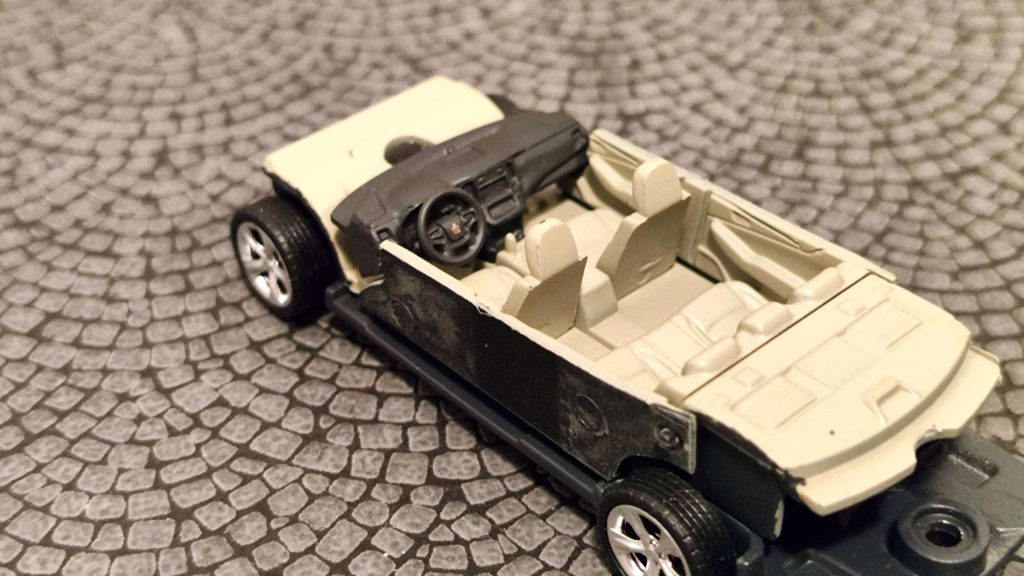 拓意 Xcartoys Toyota Crown Gen.14 (China)