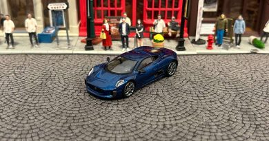 MINI GT Jaguar C-X75