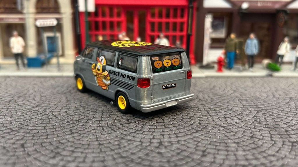 Tarmac Works Dodge Van OHIGE no PON
