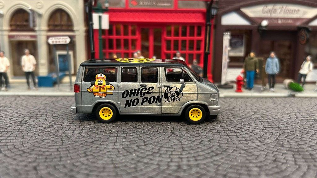 Tarmac Works Dodge Van OHIGE no PON