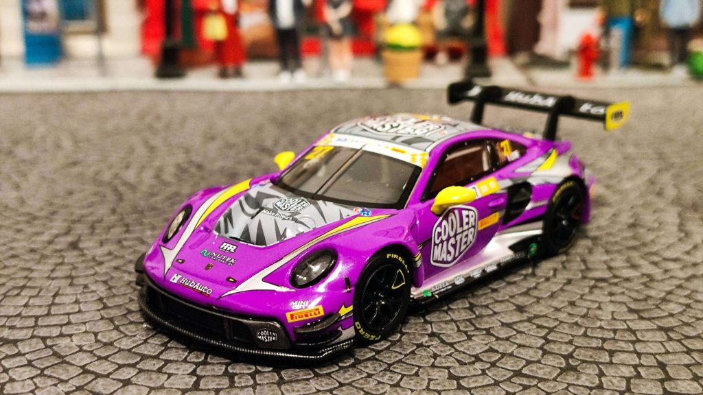 MINI GT Porsche 911 GT3 R #27 FIA GT World Cup 70th Macau Grand Prix HubAuto Racing