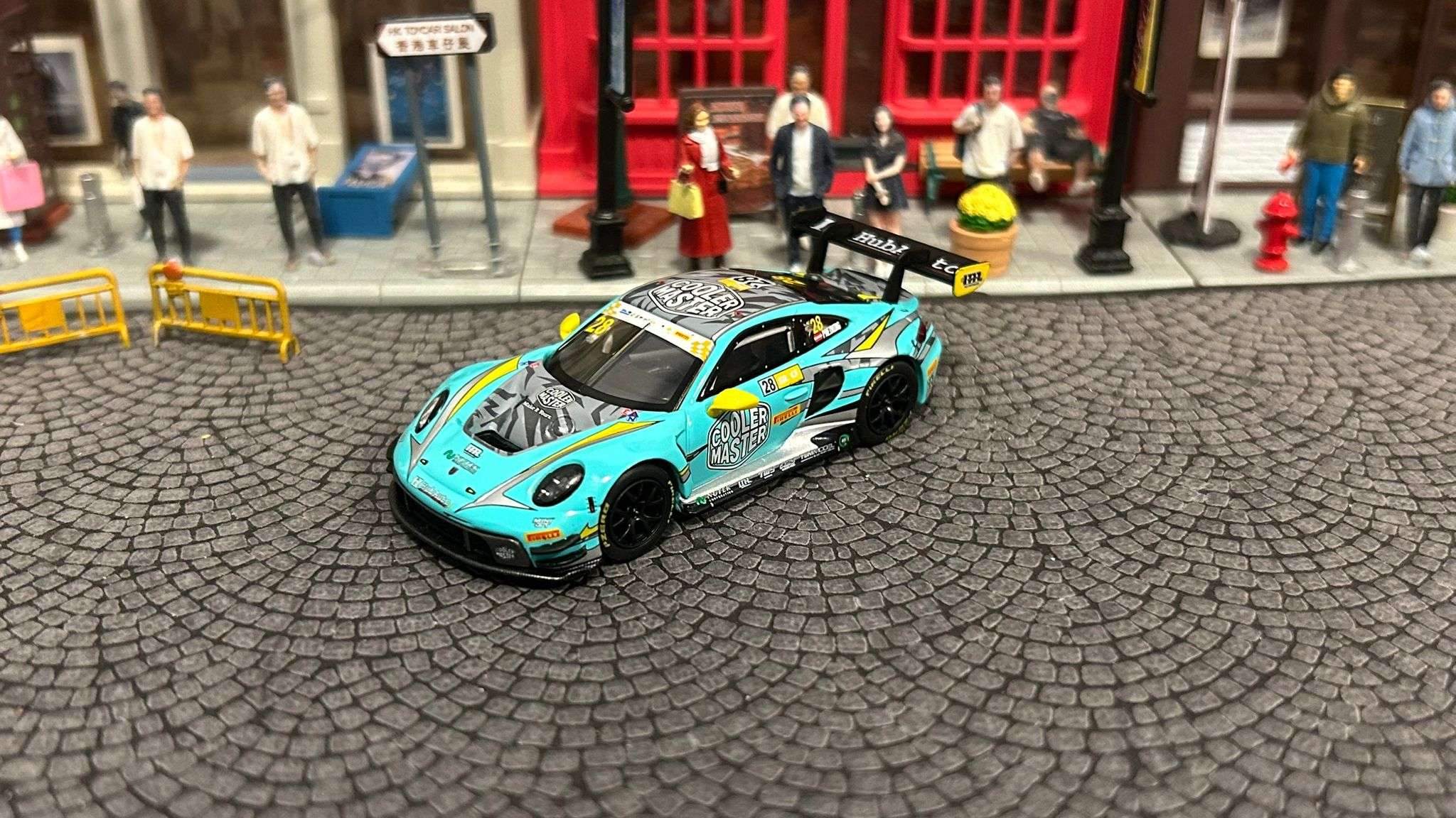 MINI GT Porsche 911 GT3 R #28 FIA GT World Cup 70th Macau Grand Prix HubAuto Racing