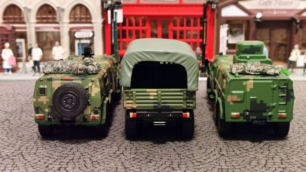 拓意第三代東風猛士裝甲車