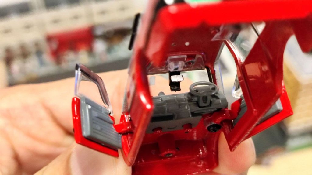 Hung Hing Toys Toyota Crown Comfort Taxi