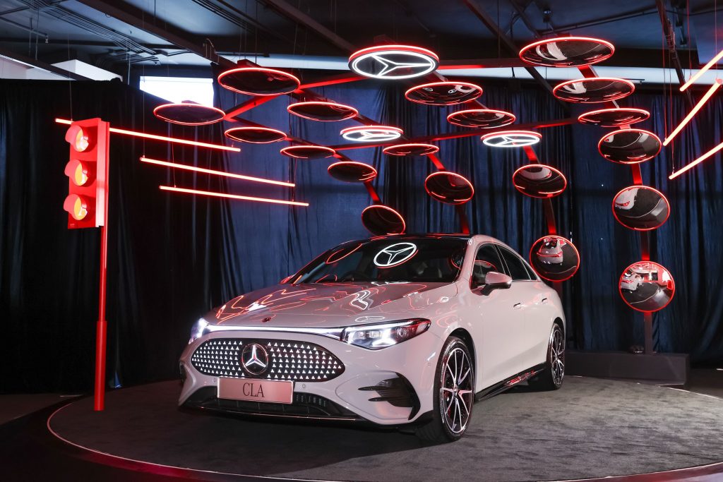 平治於香港發表全新純電動CLA