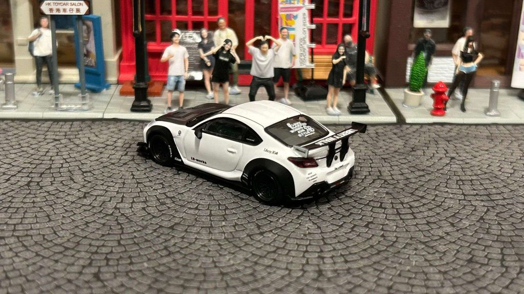 MINI GT Toyota GR86 LB Nation (White)