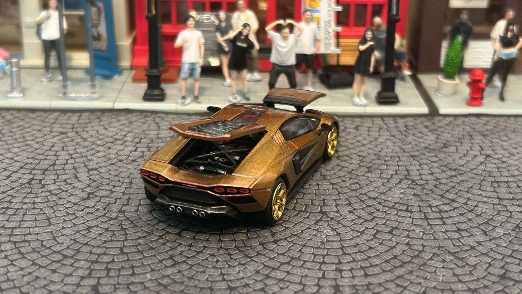 POP RACE Lamborghini Countach LPI 800-4