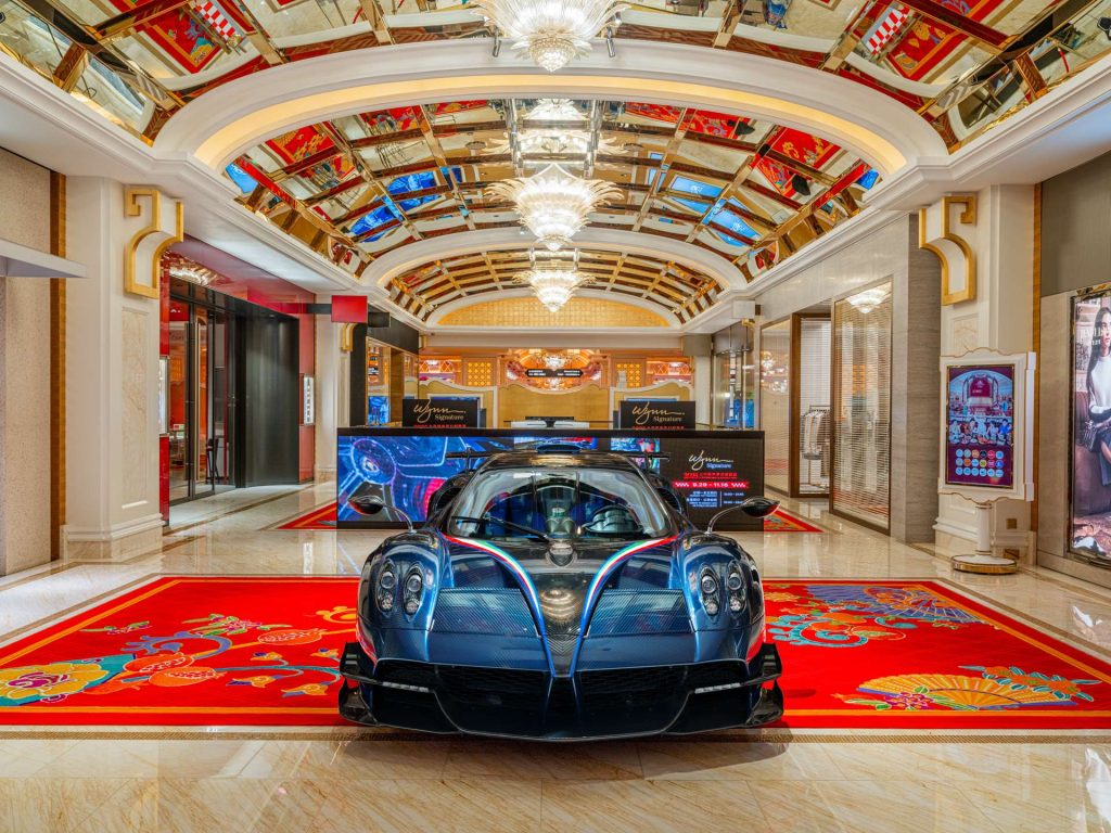 Pagani Huayra Roadster BC BAPE