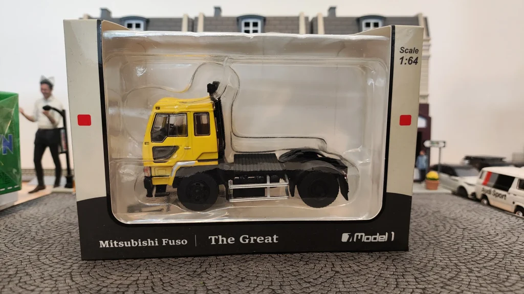 Model 1 Mitsubishi Fuso The Great