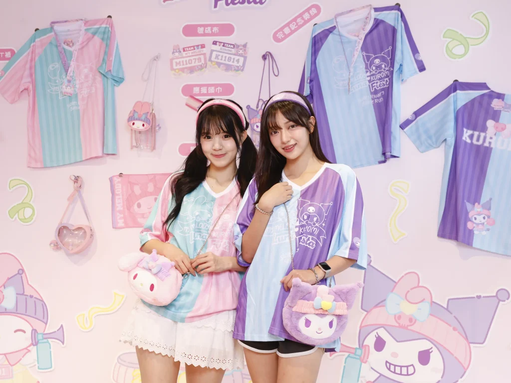 My Melody造型毛絨斜揹袋及Kuromi造型毛絨斜揹袋