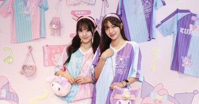 My Melody造型毛絨斜揹袋及Kuromi造型毛絨斜揹袋