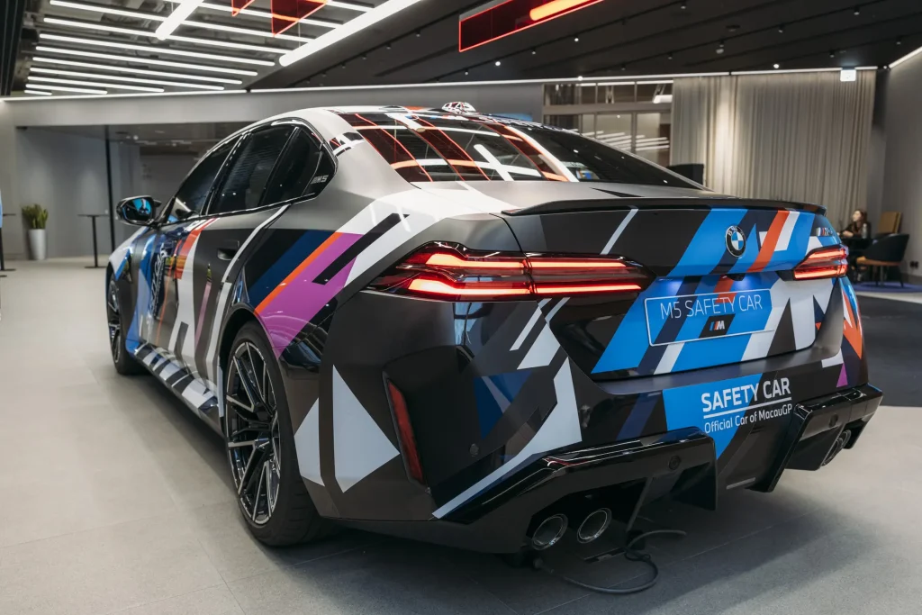 BMW M5 Safety Car