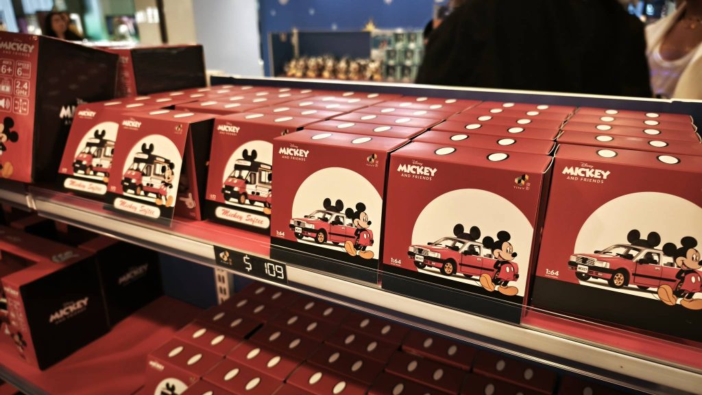 Magical Christmas Pop-up Store