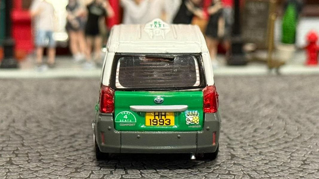 鴻興玩具大玩變色版香港的士