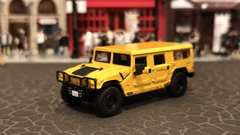 596 Hummer H1