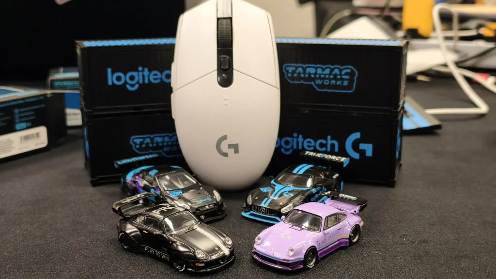 Tarmac Works x Logitech G 限量版賽車模型