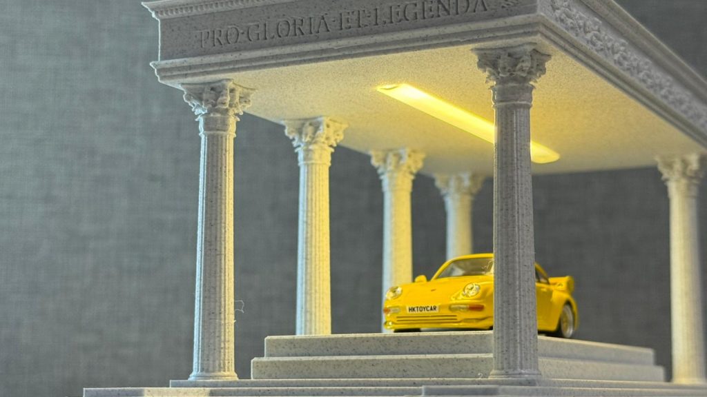 2025年新成立品牌Hot Puff打造「歐式神殿」風格模型車庫，售價RMB188的「傳奇車庫」實物上手評測