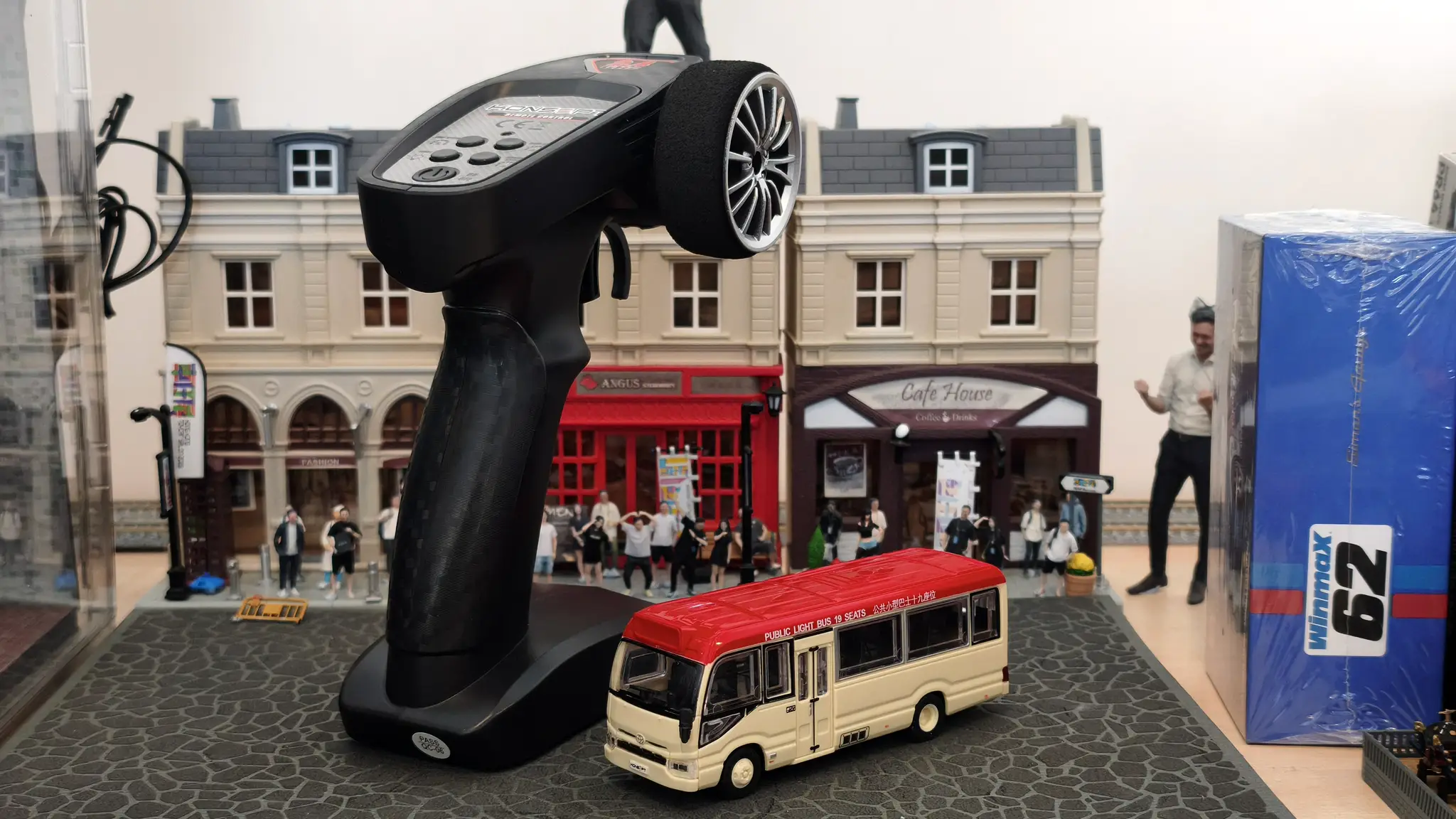 Konsept RC Toyota Coaster Hong Kong Minibus