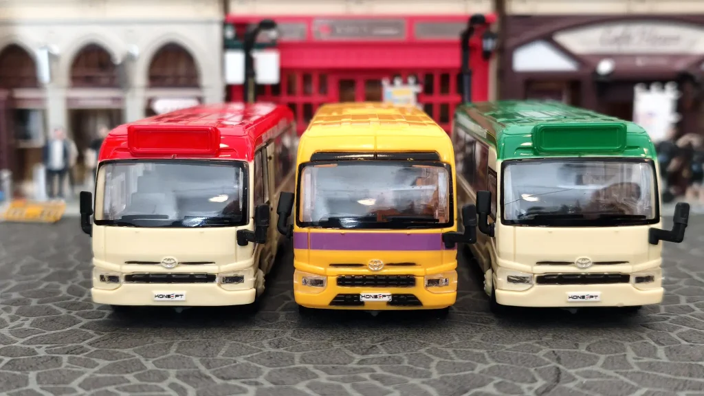Konsept RC Toyota Coaster Hong Kong Minibus