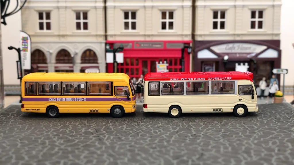 Konsept RC Toyota Coaster Hong Kong Minibus