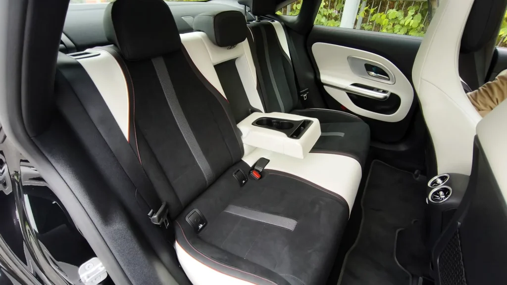 Mercedes-Benz CLA 250+ AMG Line