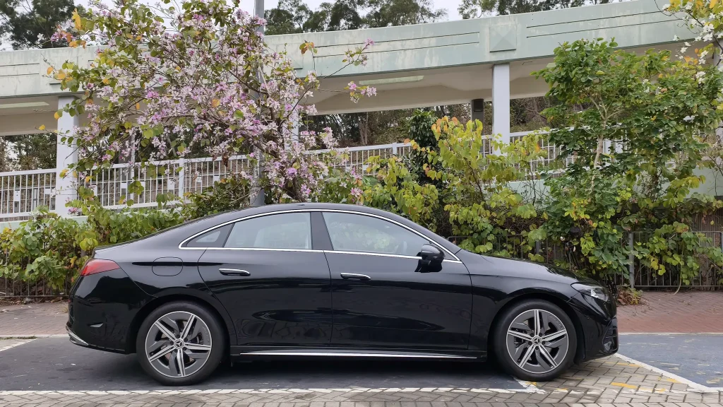 Mercedes-Benz CLA 250+ AMG Line