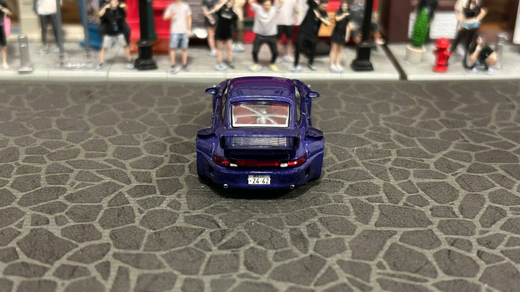 Tarmac Works RWB 993 Army Girl