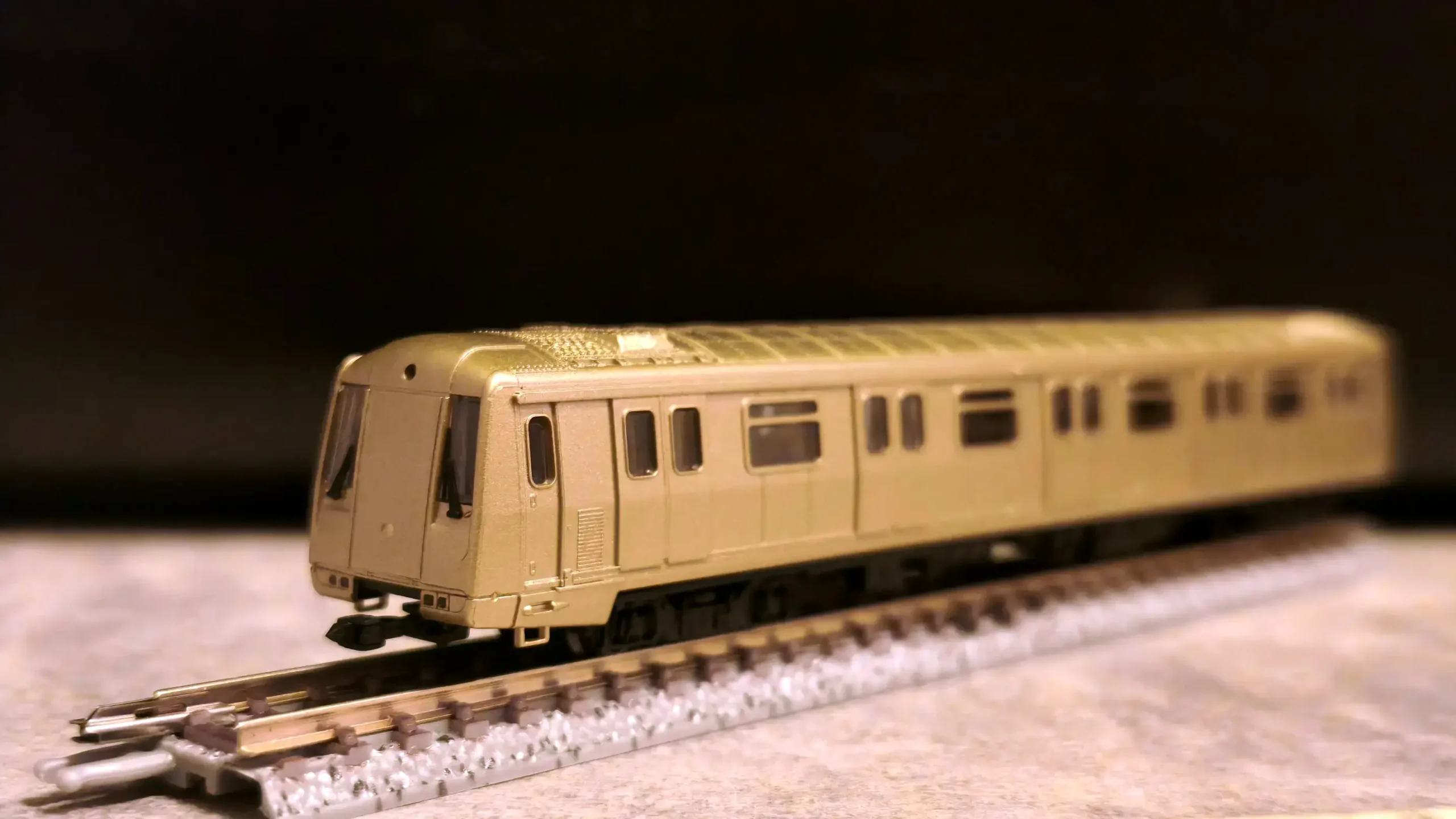 港鐵N Scale 金裝車頭首發限量版M車
