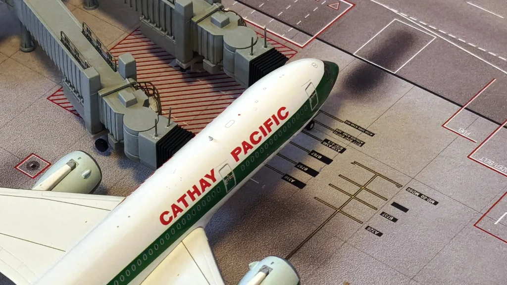 Airbus A350-900 Cathay Pacific 80th anniversary special livery model