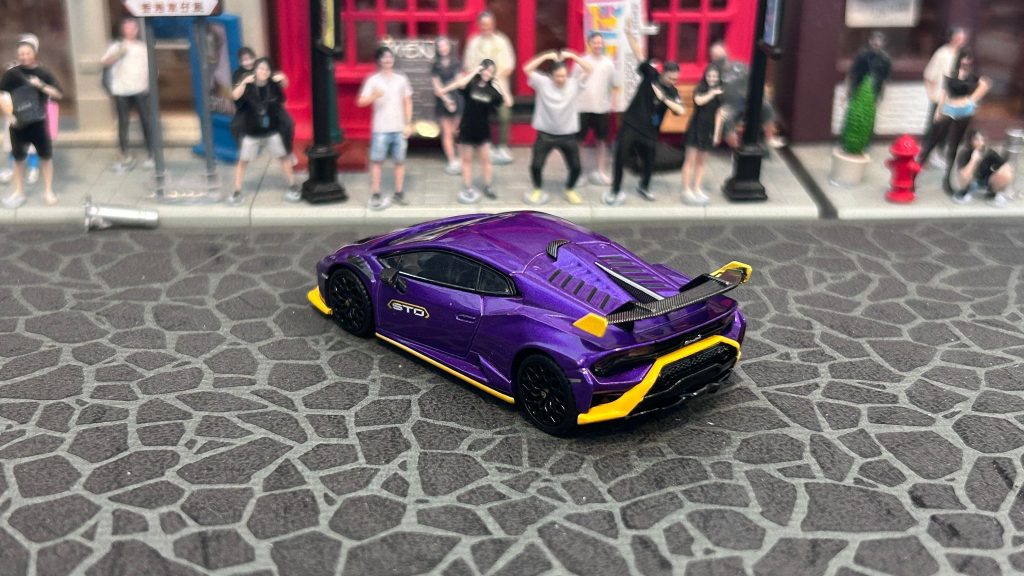 MINI GT Lamborghini Huracán STO
