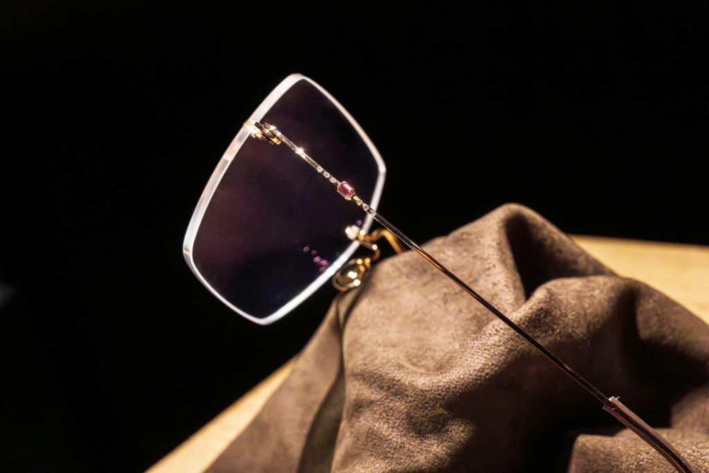 LINDBERG 40 週年 × 溥儀眼鏡|Precious 18K 金粉鑽鏡架亞太首展