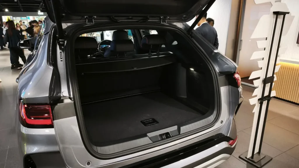 BYD Sealion 6 DM-i 