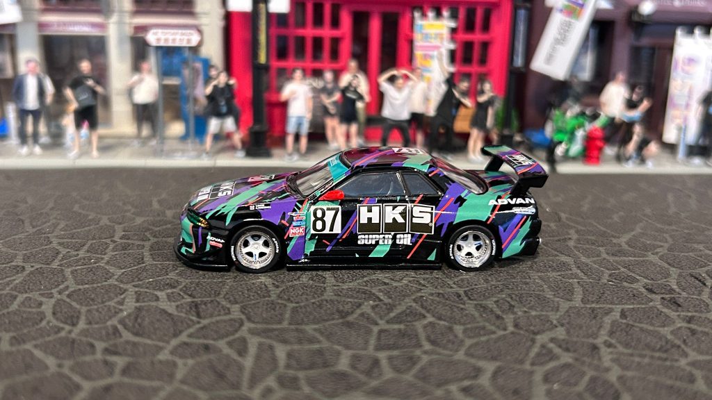Tarmac Works Nissan Skyline GT-R (R32)