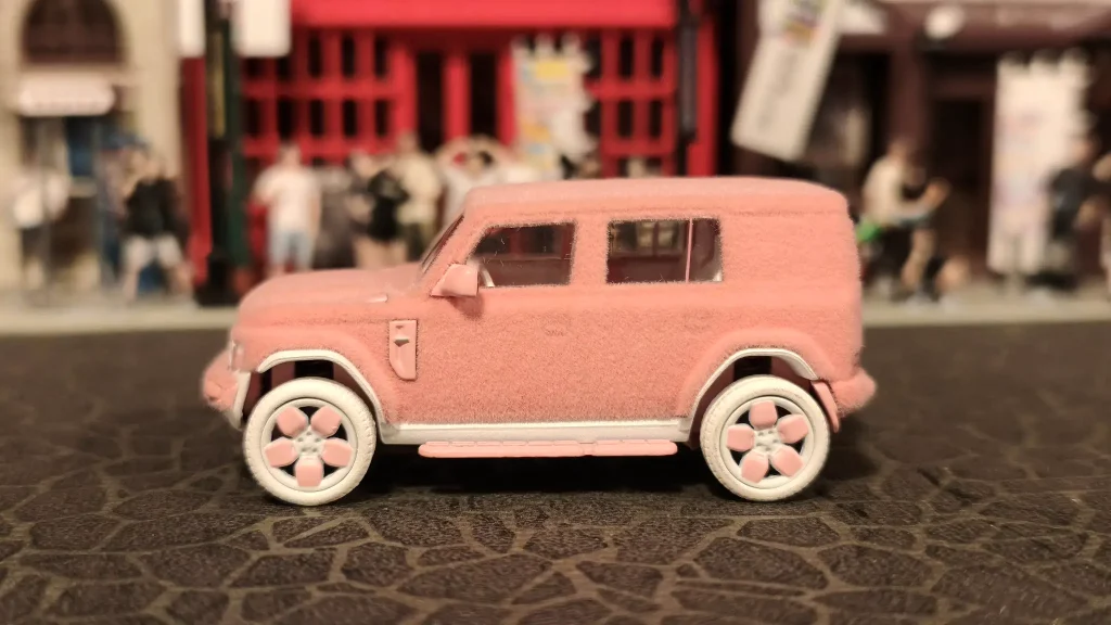 XCARTOYS 1:64 iCAR V23 Flocking style X39-01