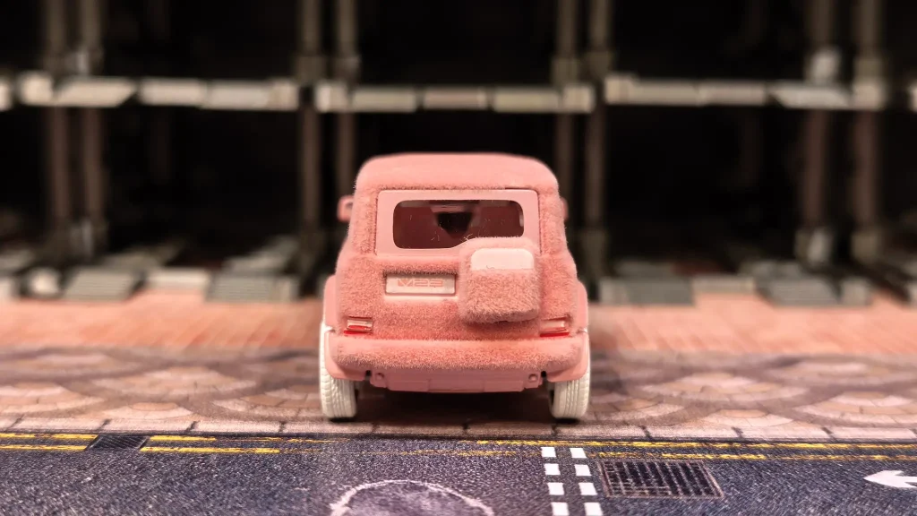 XCARTOYS 1:64 iCAR V23 Flocking style X39-01