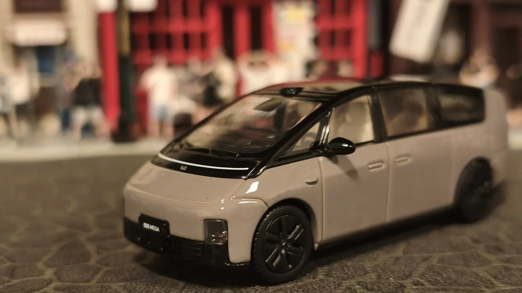 Li Auto MEGA
