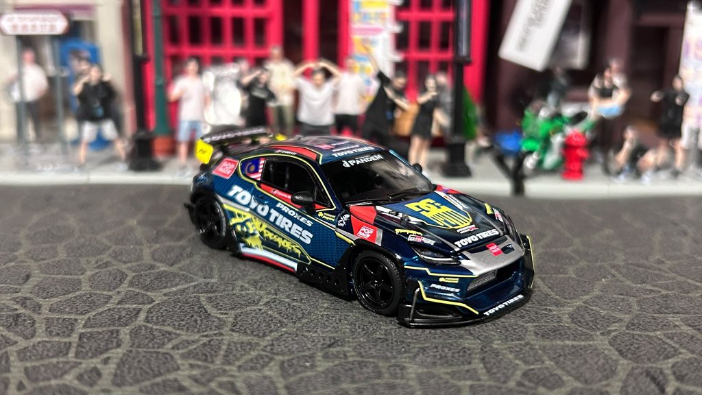 Pop Race Toyota Pandem GR86 