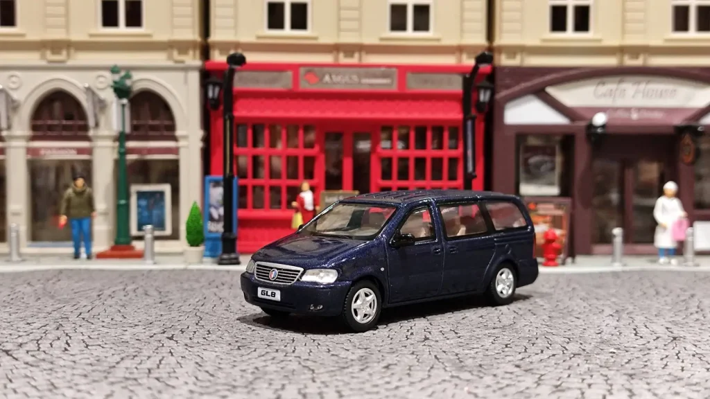 Xcartoys Buick GL8