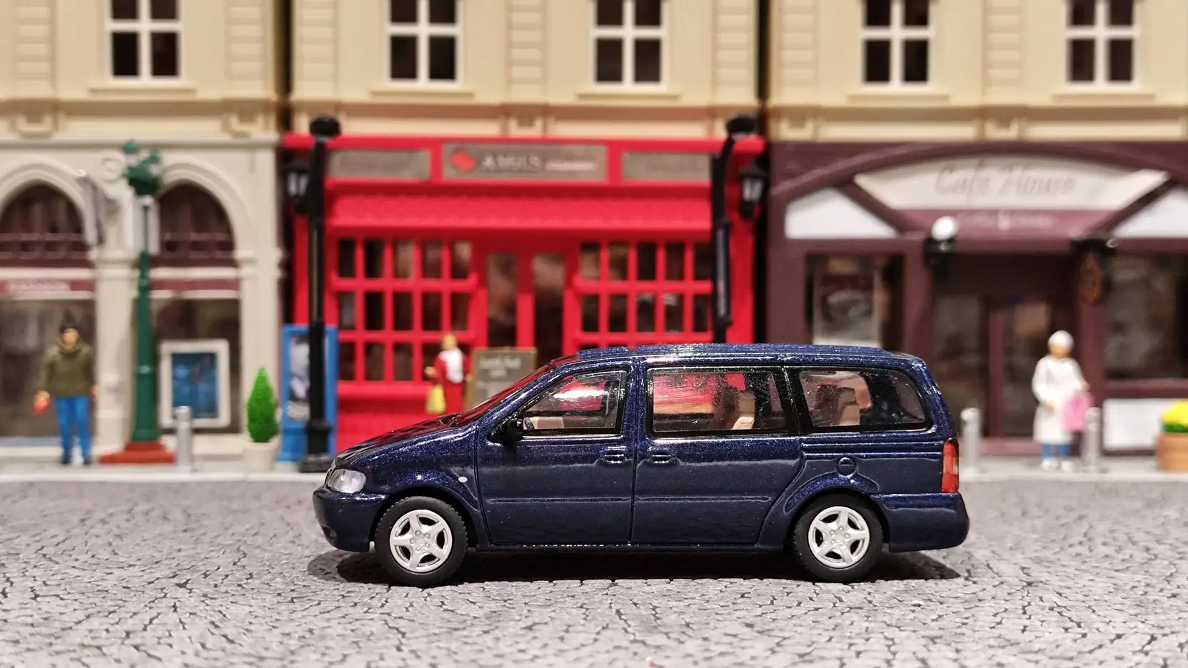 公務車之王 – 拓意 Xcartoys Buick GL8 Xcartoys Buick GL8